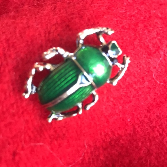 NWT Green metallic enamel scarab brooch/pin in goldtone, for scarf, hat, coat OS - Picture 4 of 12